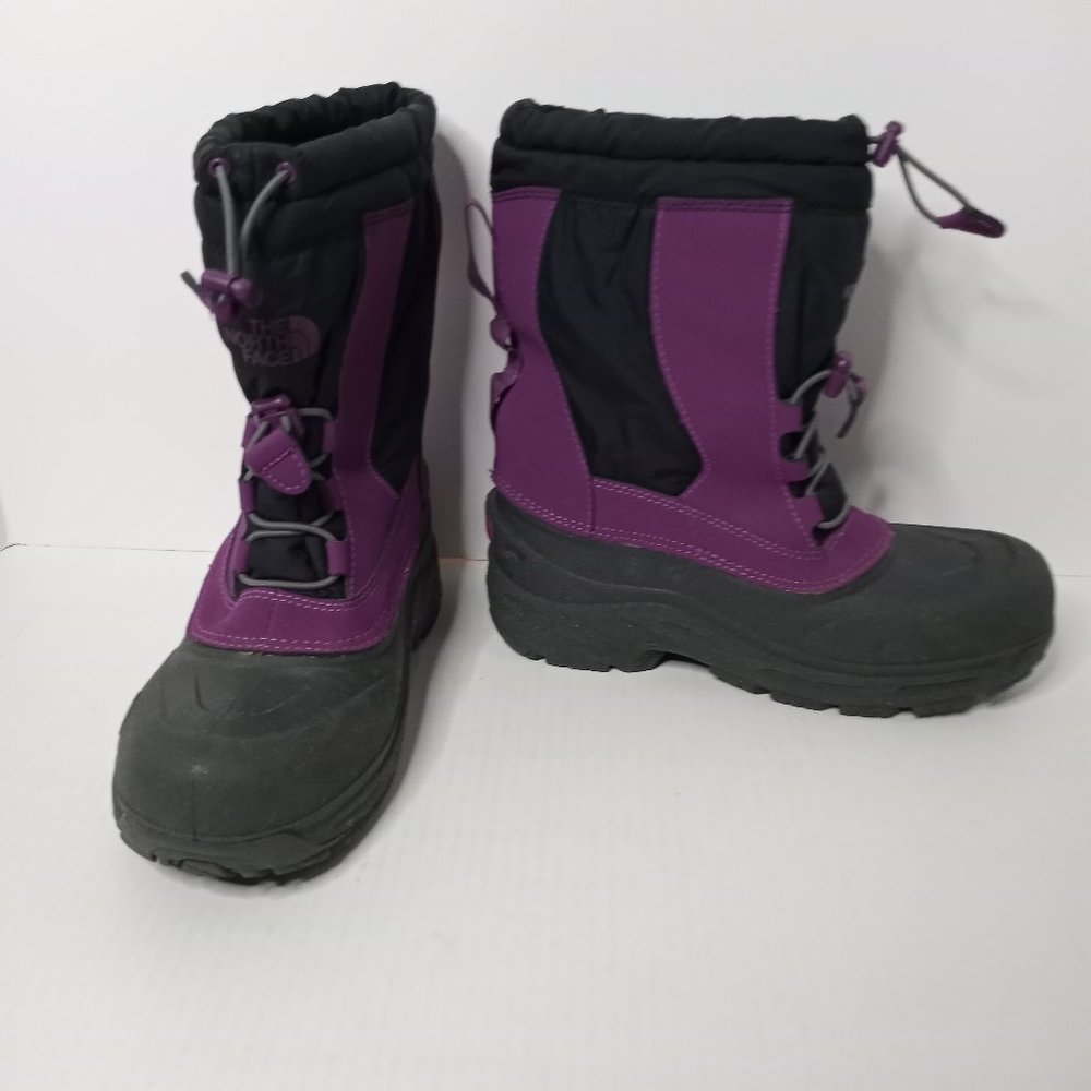 The North Face Alpenglow Waterproof Insulated Fuscha/Gray Snow Boots Girls 5